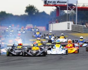 La saison condensée de Superkart se lance